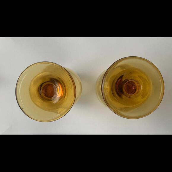 Vintage Pair Of Amber Wine Glass lot of (2) 5 5/8” Tall - Picture 7 of 8